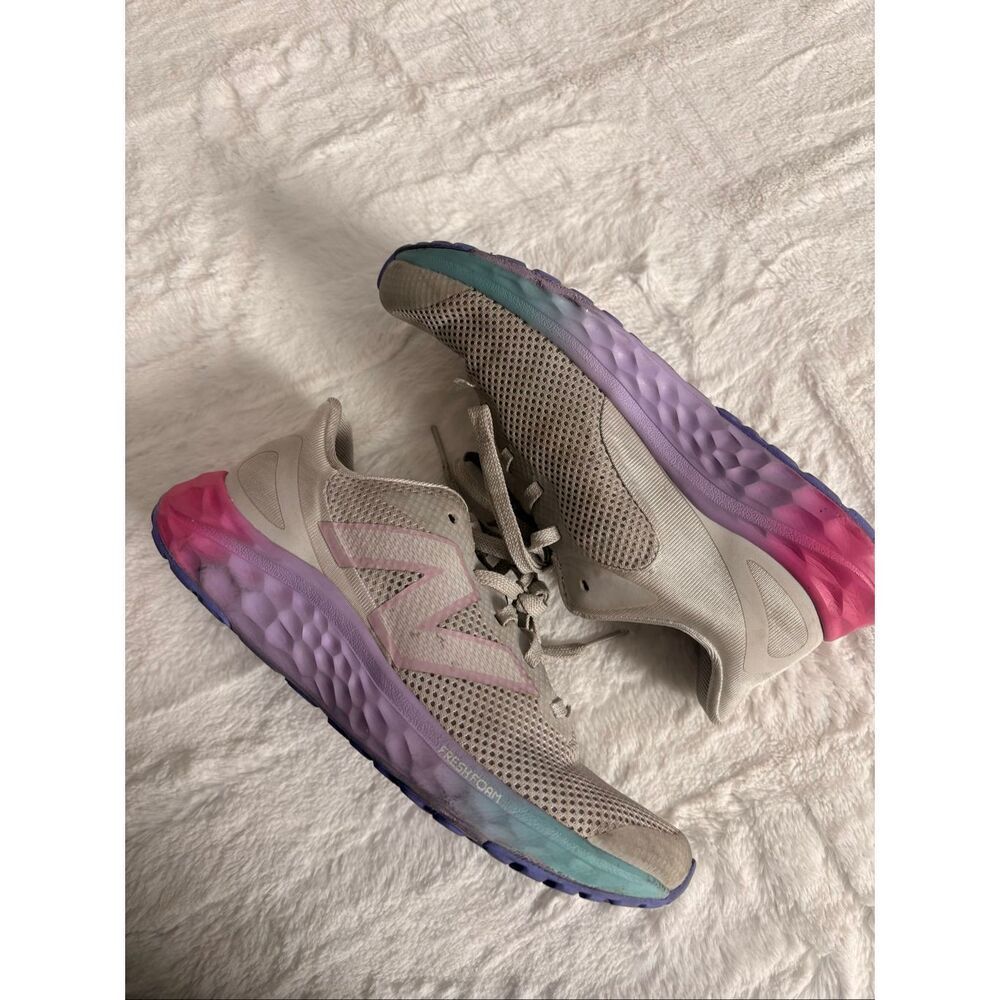 New Balance Fresh Foam 3.5Y Girls Sneakers Pink Purple Ombre